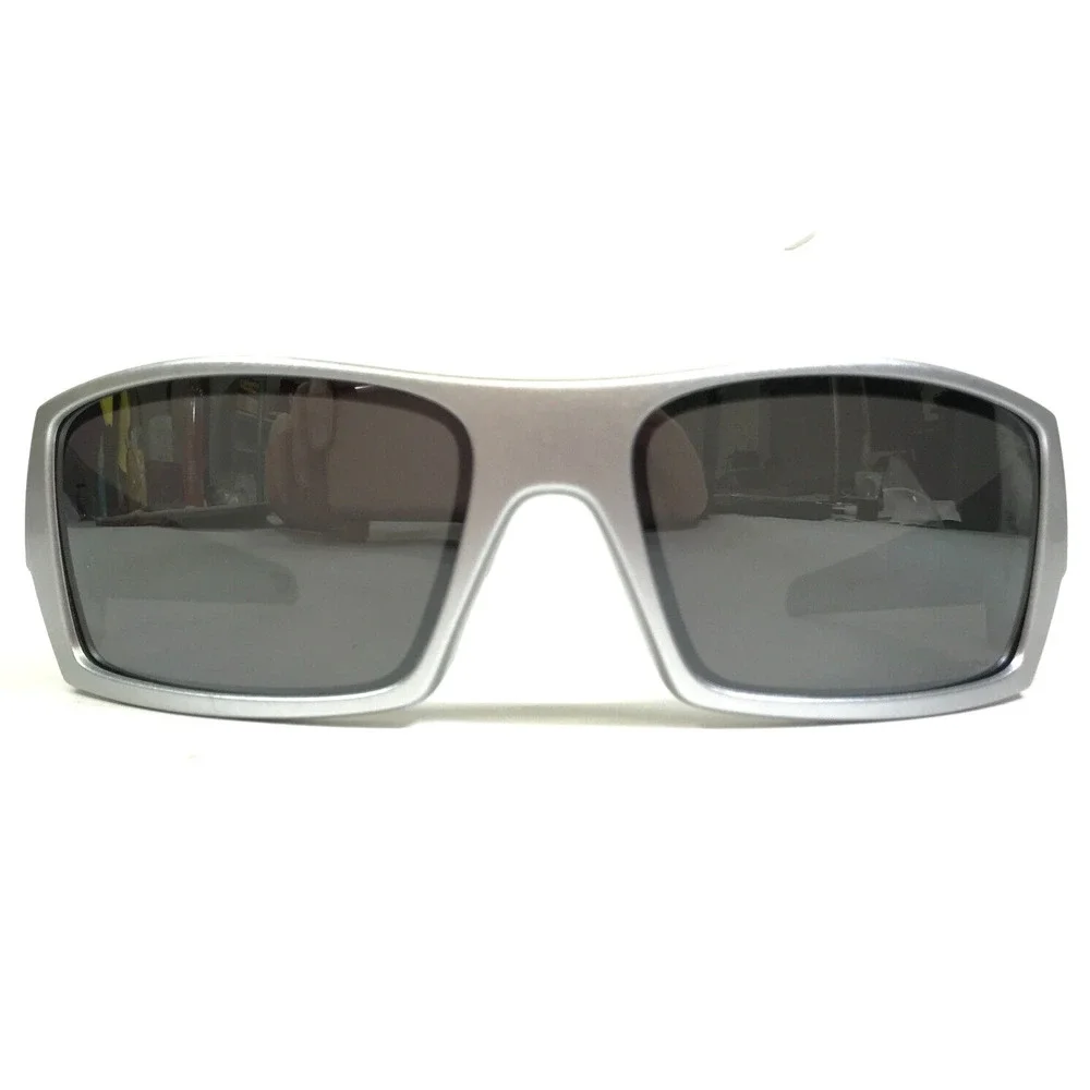 Oakley Sunglasses Gascan OO9014-C160 Metallic X-Silver Black Prizm Polarized - Picture 2 of 12